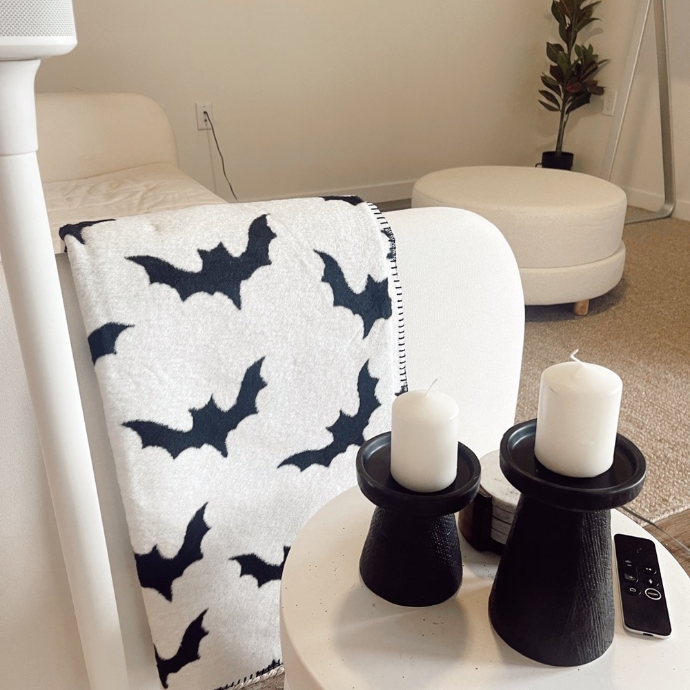 Bat blanket